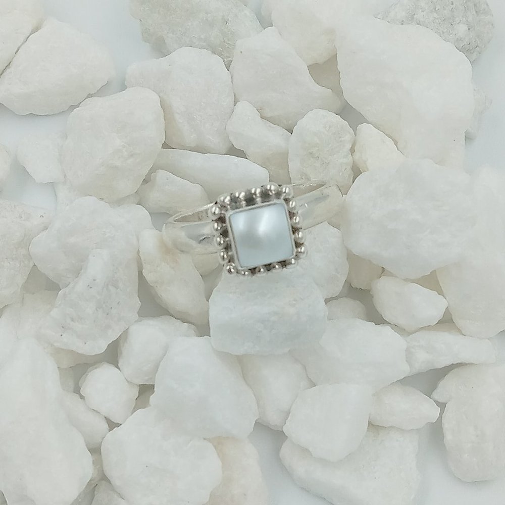 Silpada Pearl Ring